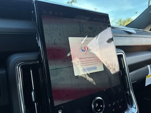 New 2026 GMC Yukon XL Denali image 14