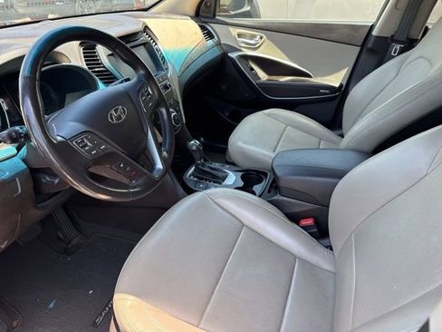Used 2018 Hyundai Santa Fe Sport w/ 2.4L Tech Package 04 FWD image 5