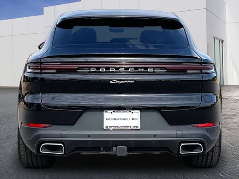 Certified 2024 Porsche Cayenne Coupe AWD/4WD image 6