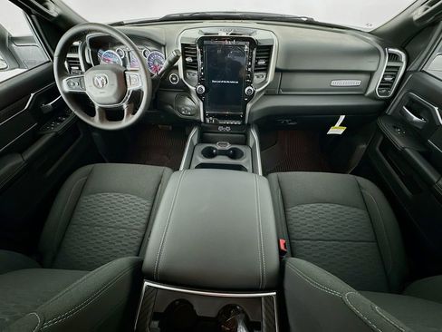 New 2026 RAM 3500 Big Horn AWD/4WD image 9