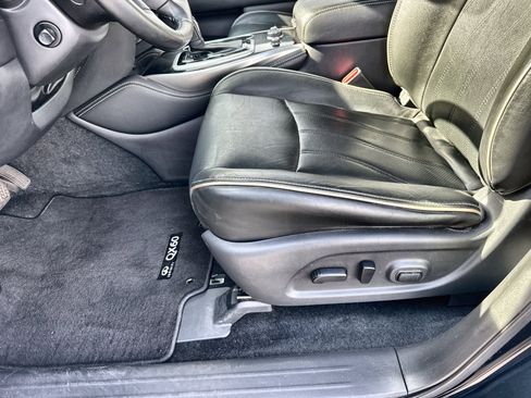 Used 2019 INFINITI QX60 Luxe w/ Essential Package image 20