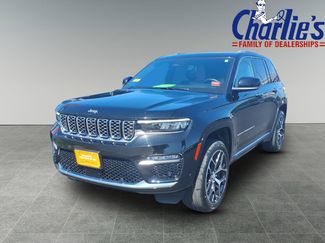 Used 2023 Jeep Grand Cherokee Summit AWD/4WD video 1