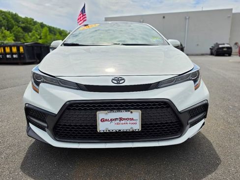 Used 2021 Toyota Corolla SE w/ Carpet Mat Package (TMS) FWD image 2