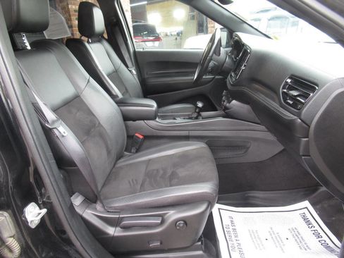 Used 2022 Dodge Durango GT image 6
