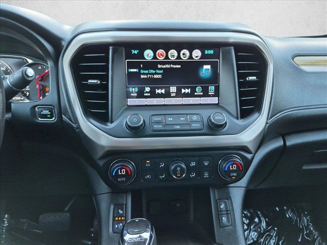 Used 2019 GMC Acadia Denali w/ Technology Package FWD image 15