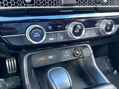 Used 2023 Honda Civic Sport image 27