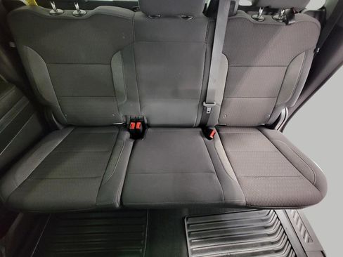 Used 2024 Chevrolet Silverado 1500 LT image 24