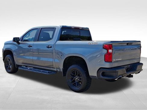 Used 2019 Chevrolet Silverado 1500 LT Trail Boss AWD/4WD image 4