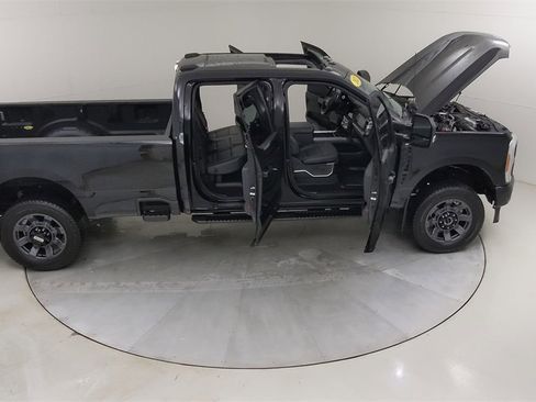 Certified 2023 Ford F250 Lariat w/ Lariat Ultimate Package image 51