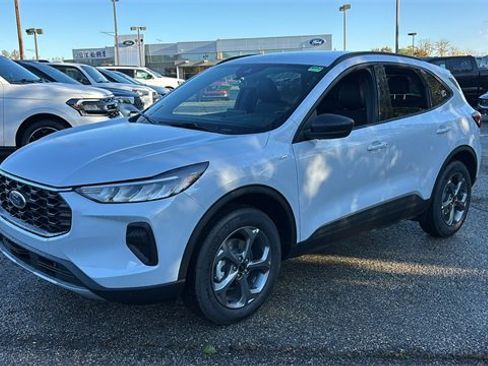 New 2026 Ford Escape ST-Line w/ Cold Weather Package image 2