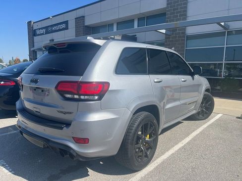 Used 2021 Jeep Grand Cherokee Trackhawk w/ Trailer Tow Group IV AWD/4WD image 5