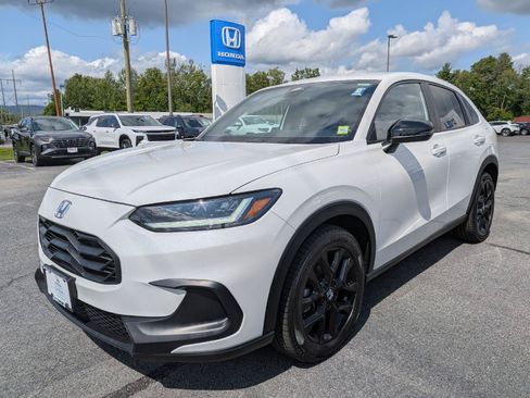 Certified 2024 Honda HR-V Sport image 4