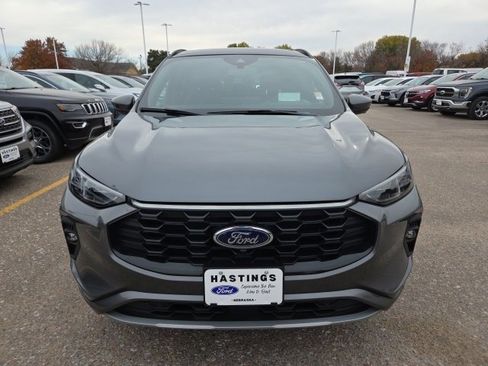 Certified 2025 Ford Escape ST-Line Elite w/ Premium Technology Package image 10