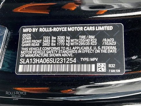 Certified 2025 Rolls-Royce Cullinan image 28