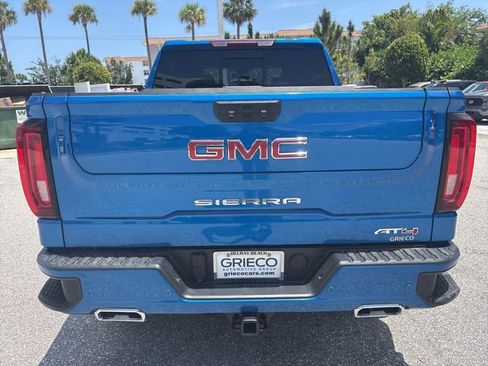 Used 2023 GMC Sierra 1500 AT4 w/ AT4 Premium Package AWD/4WD image 3