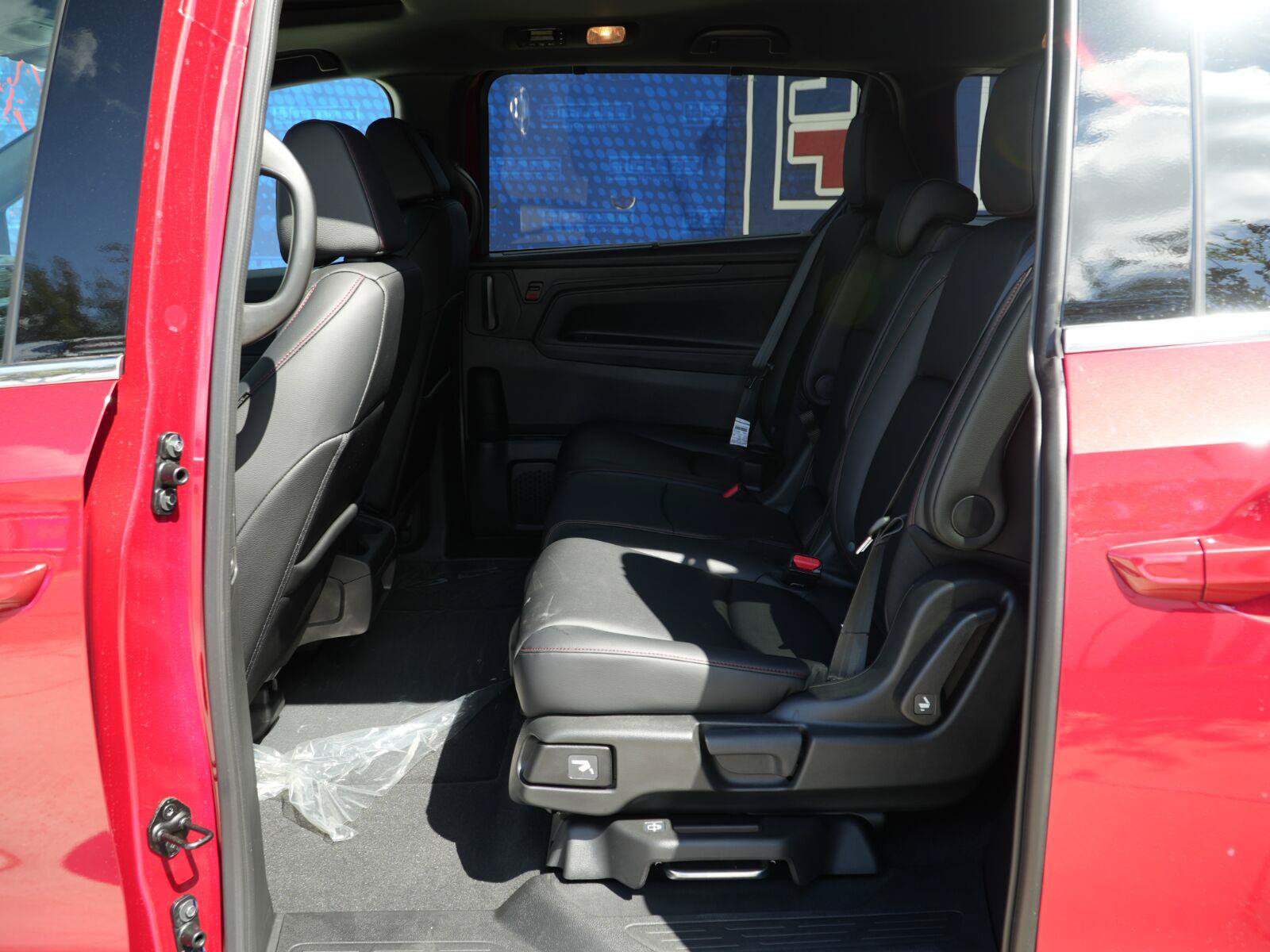 New 2027 Honda Odyssey Sport-L image 18