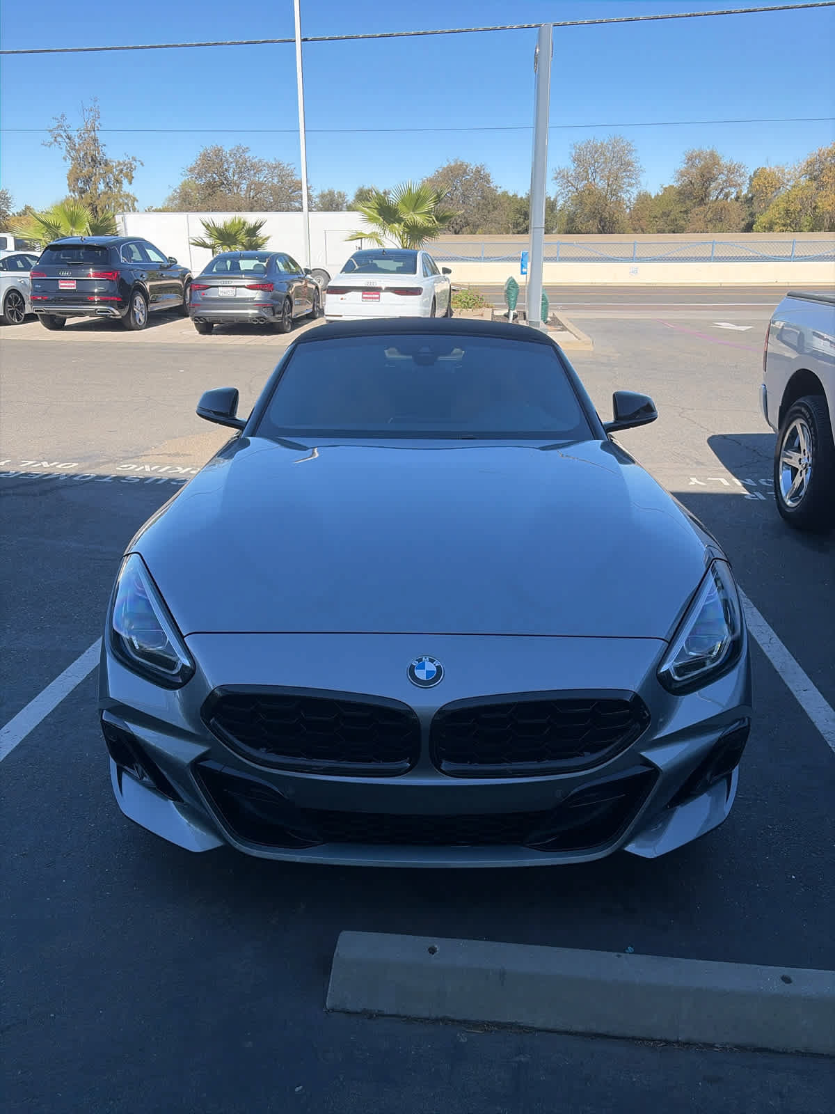 Used 2026 BMW Z4 M40i w/ Driving Assistance Package RWD image 2