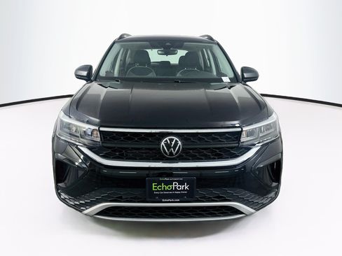 Used 2024 Volkswagen Taos S FWD image 2