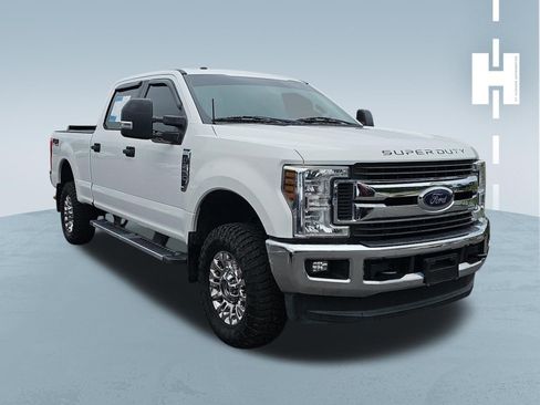 Used 2019 Ford F250 XLT w/ XLT Value Package AWD/4WD image 1