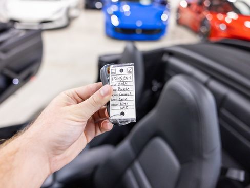 Used 2024 Porsche 911 Carrera S w/ Sport Package image 42