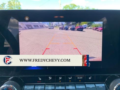 Used 2023 Chevrolet Colorado Z71 w/ Z71 Convenience Package 2 AWD/4WD image 21