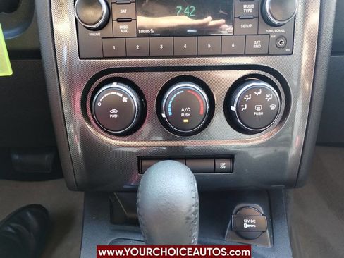 Used 2010 Dodge Challenger SE image 25