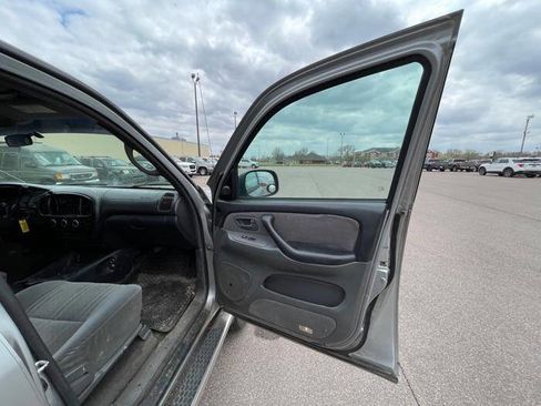 Used 2004 Toyota Tundra SR5 AWD/4WD image 30