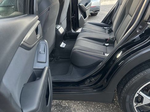 Used 2020 Subaru Crosstrek 2.0i Premium w/ Moonroof Package 2 image 16