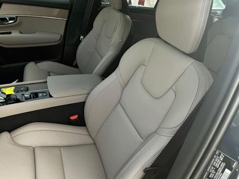 New 2026 Volvo XC90 T8 Ultra w/ Protection Package Premier AWD/4WD image 21