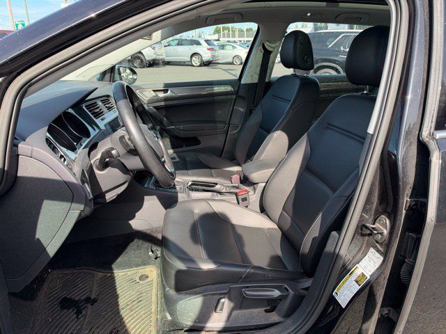 Used 2017 Volkswagen Golf Alltrack SE AWD/4WD image 12