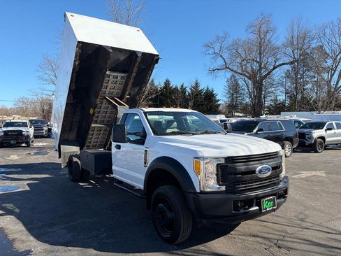 Used 2017 Ford F550 XL 2WD Reg Cab 193 WB 108 CA image 28