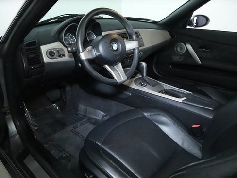 Used 2003 BMW Z4 3.0i RWD image 17