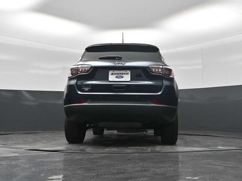 Used 2026 Jeep Compass Limited AWD/4WD image 34