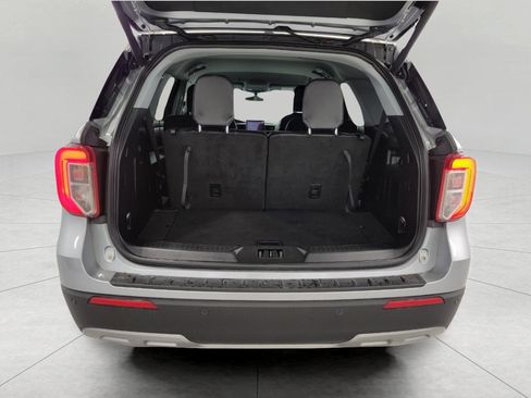 Used 2023 Ford Explorer XLT w/ Equipment Group 202A image 26