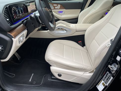 Certified 2025 Mercedes-Benz GLS 450 4MATIC w/ AMG Line Exterior image 21