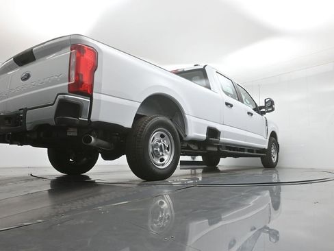 New 2026 Ford F350 XL w/ XL Chrome Package image 46