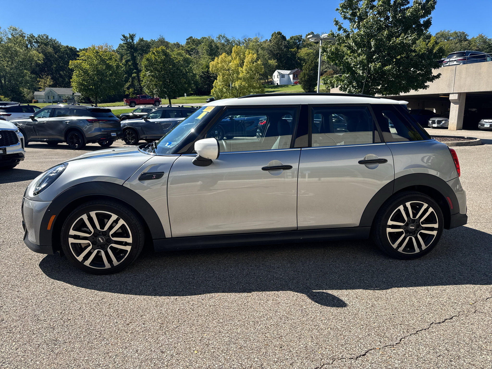 Used 2024 MINI Cooper S FWD image 5