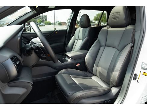 Used 2022 Subaru Outback Wilderness w/ Wilderness Package AWD/4WD image 12