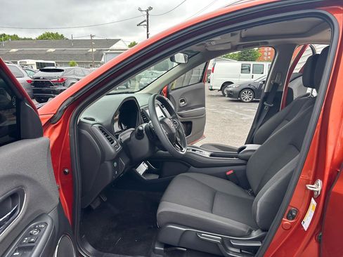 Used 2019 Honda HR-V EX image 15