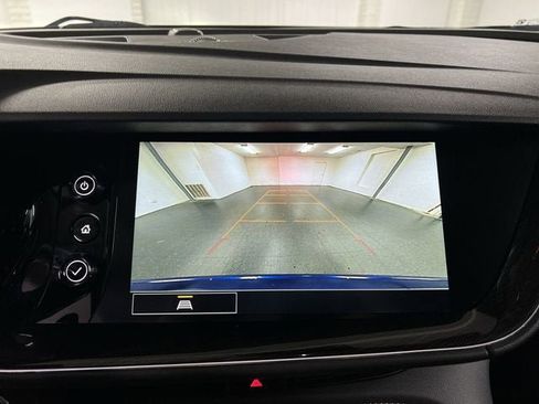 Certified 2022 Buick Envision Essence w/ Safety Package FWD image 14