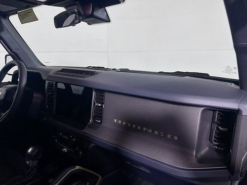 New 2026 Ford Bronco Badlands AWD/4WD image 28