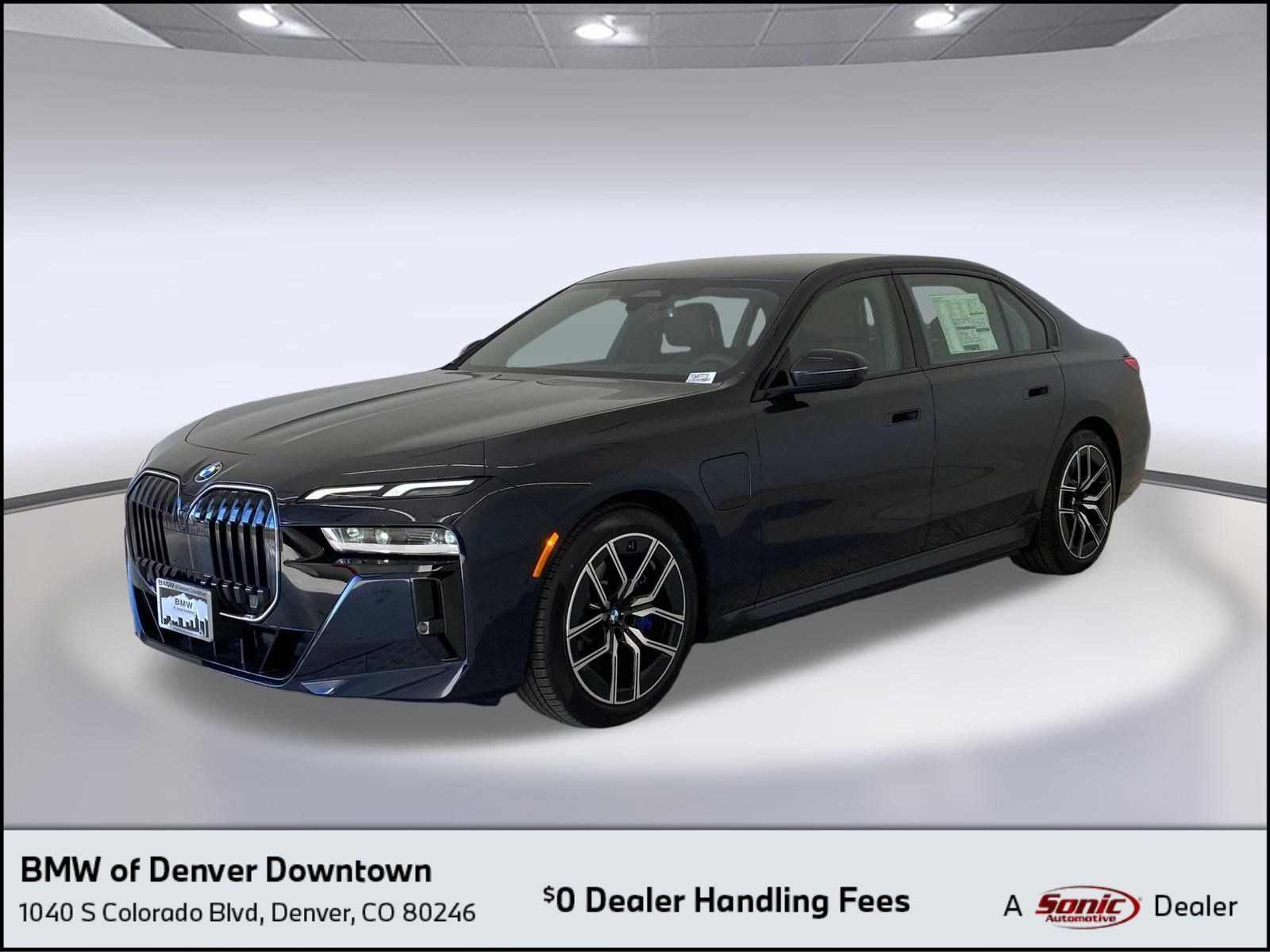 Used 2026 BMW 750e xDrive w/ Premium Package AWD/4WD image 1