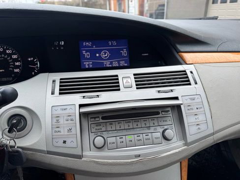 Used 2006 Toyota Avalon XLS image 17