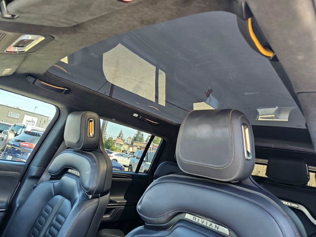 Used 2025 Rivian R1S Adventure Dual AWD/4WD image 22