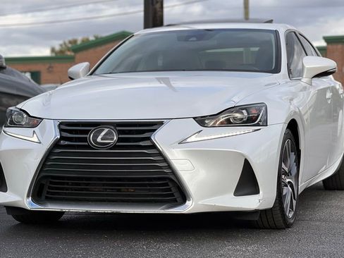 Used 2018 Lexus IS 300 image 13