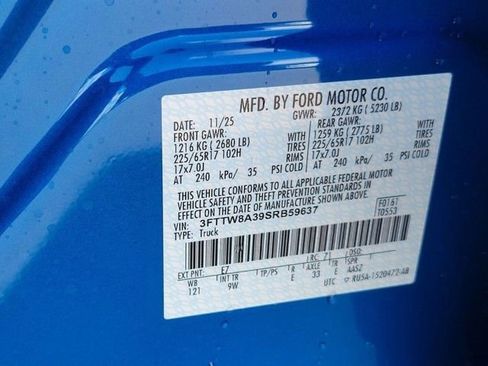 New 2025 Ford Maverick XL image 13