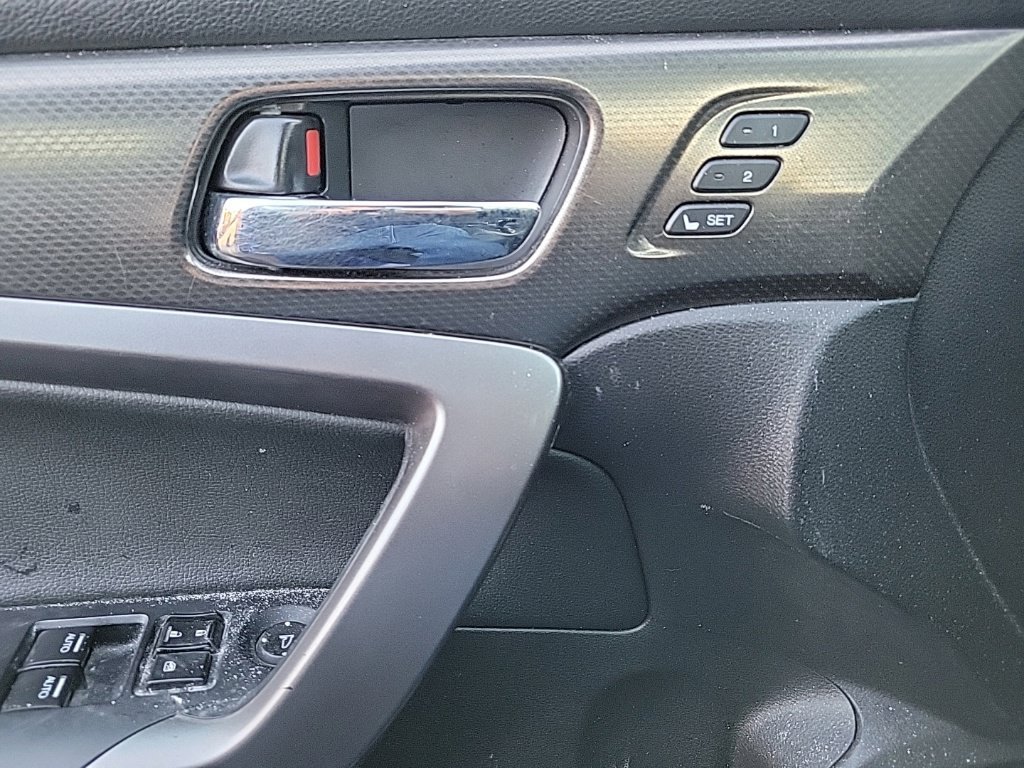 Used 2017 Honda Accord EX-L image 10