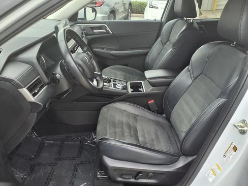 Used 2024 Mitsubishi Outlander Ralliart AWD/4WD image 19