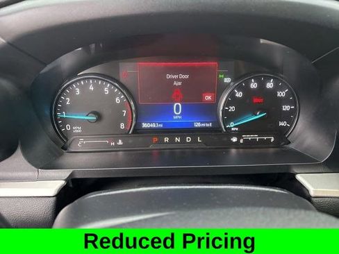 Used 2022 Ford Explorer XLT image 15