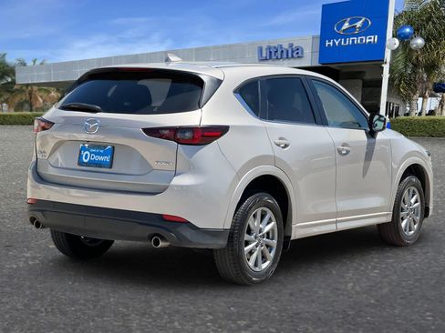 Used 2025 MAZDA CX-5 AWD 2.5 S w/ Preferred Package image 3